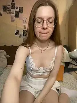 chereshenka from StripChat is Freechat