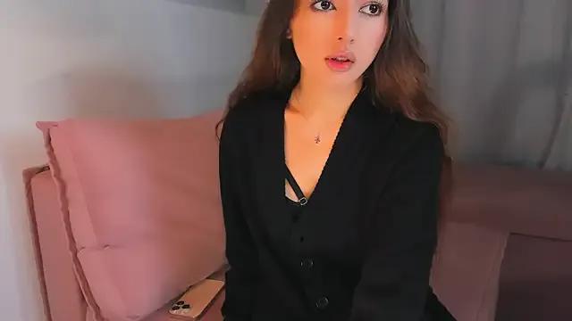 CherrRoses from StripChat is Freechat