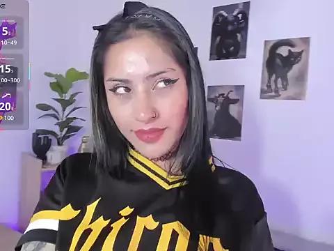 cherry_jenklins8 from StripChat is Freechat