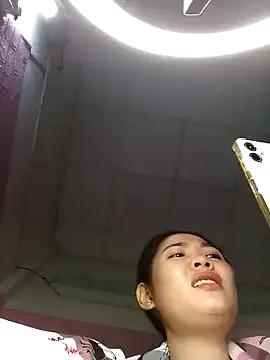 Cherry_pusy99 from StripChat is Freechat