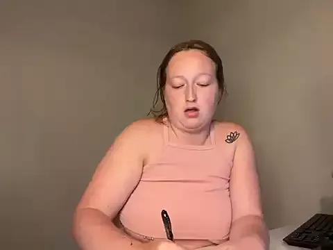 cherryreddd27 from StripChat is Freechat