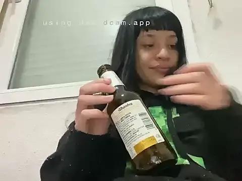 Chiara_Rose_ from StripChat is Freechat