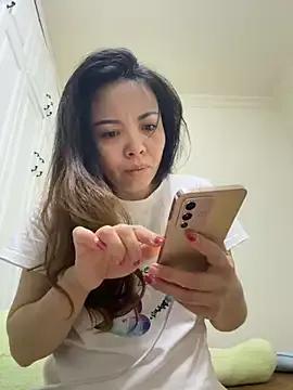 chick-888 from StripChat is Freechat