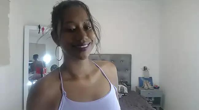 Chloe_Hillss from StripChat is Freechat