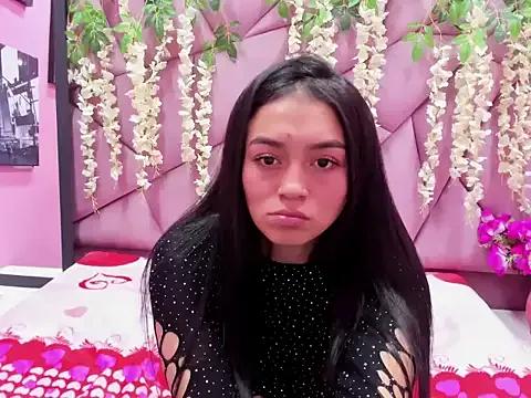 ChloeMiller18 from StripChat is Freechat