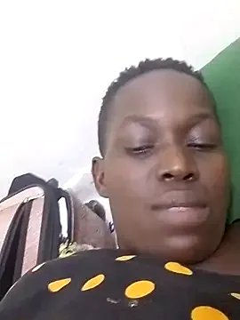 chocolatey_pussy on StripChat 