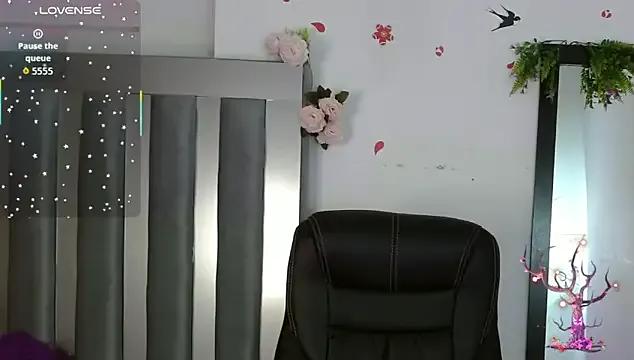 christin_lake from StripChat is Freechat