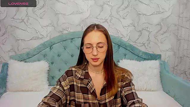 ChristyCrayme from StripChat is Freechat