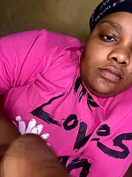 chubbybbw18 from StripChat is Freechat