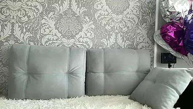 Cinnamon___Girl from StripChat