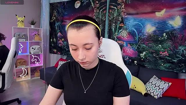 Checkout girls naked models with similar nickname. Cute sexy Free Models.