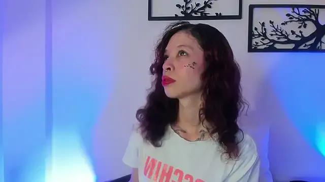 Cloe_Evans1 from StripChat is Freechat