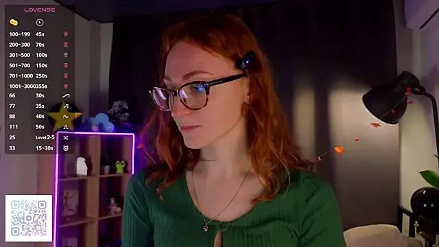 CloraGravel from StripChat is Freechat