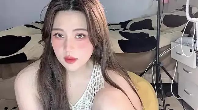 CoCo-MM from StripChat
