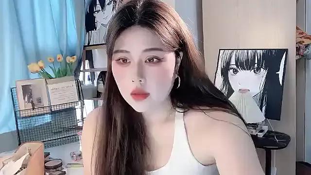 CoCo-MM from StripChat