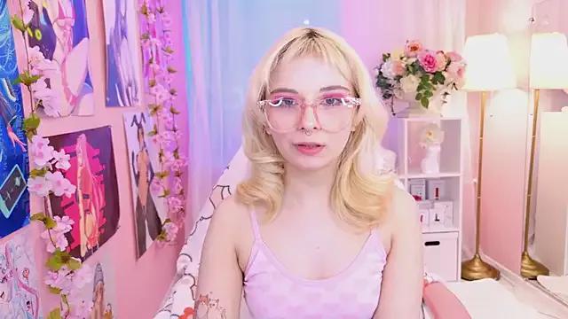 Coconut_Mia from StripChat