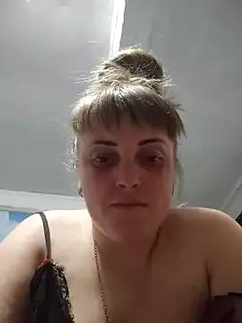 CoddessCrystal from StripChat