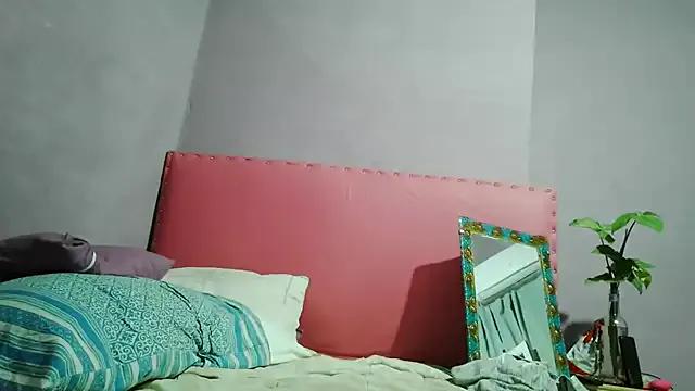 Checkout girls naked models with similar nickname. Cute sexy Free Models.