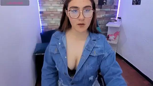 Checkout girls naked models with similar nickname. Cute sexy Free Models.