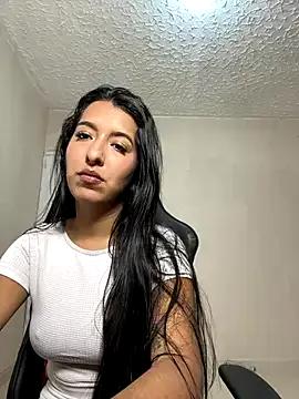 corablaze from StripChat is Freechat
