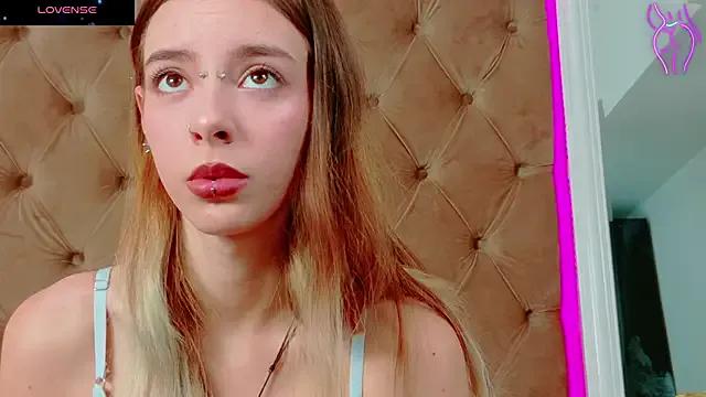 Checkout girls naked models with similar nickname. Cute sexy Free Models.