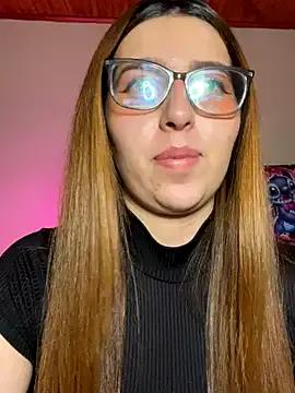 CoraVibes from StripChat is Freechat