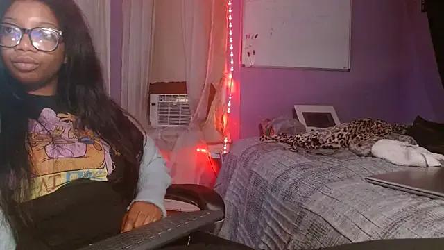 corilynx from StripChat is Freechat