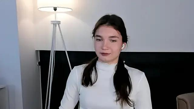 CorinaLands from StripChat is Freechat