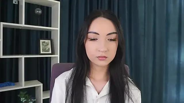 CorinneGoldfischer from StripChat is Freechat