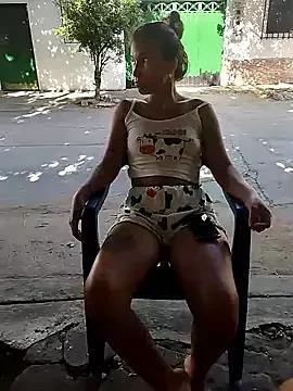 coupleshow_fantasy from StripChat is Freechat