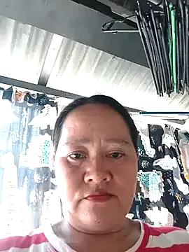 Crazy_little_thin4uxx from StripChat is Freechat