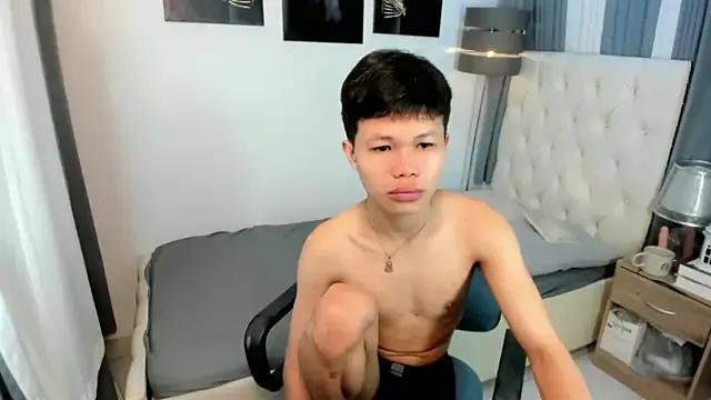 crazyasiantwink from StripChat is Freechat