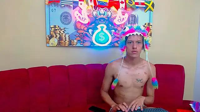 CrazyBoys_Extreme from StripChat is Freechat