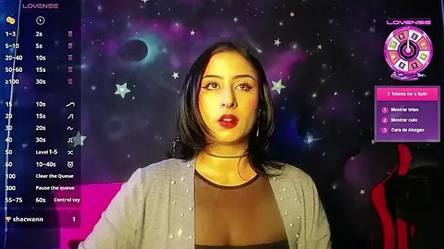 Cristal_de_Leon from StripChat is Freechat