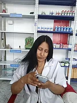 Cristal_jennerr from StripChat is Freechat