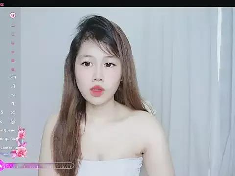 Crystal_Lea from StripChat is Freechat
