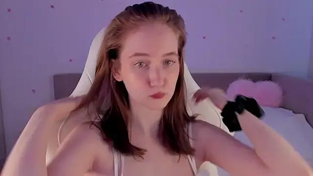 CrystalSoul_ from StripChat is Freechat