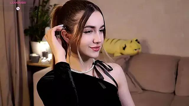CupSizeGirl from StripChat is Freechat