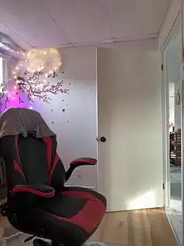 CurvesNChaos from StripChat is Freechat