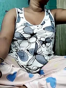 Cute-Aanya from StripChat is Freechat