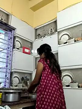 Cute-Kavya25 from StripChat is Freechat