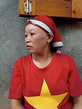 cute-kiss from StripChat is Freechat