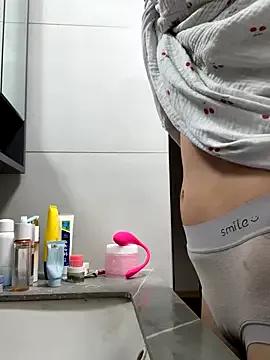 cute-maomao from StripChat is Freechat