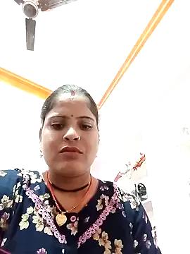 CUTE_432 from StripChat is Freechat