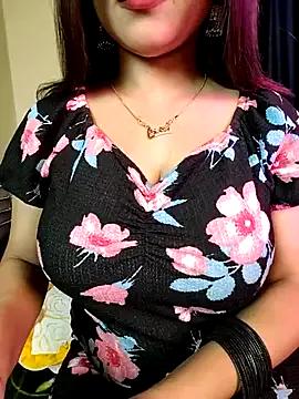 Cute__Lisa from StripChat is Freechat