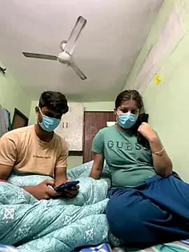 Cute_hotzara from StripChat is Freechat