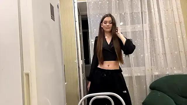 Cuteviola from StripChat is Freechat