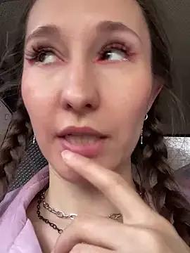 cutte_dora from StripChat
