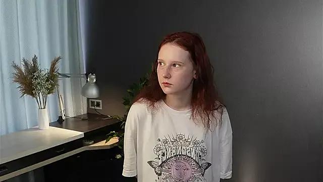 CwenDendy from StripChat is Freechat