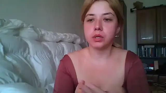d_foxxxy from StripChat is Freechat